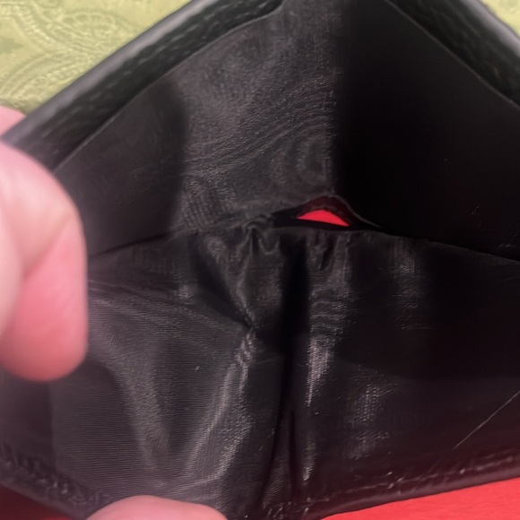 Gucci EUC (Looks Brand New) Wallet with box - Picture 5 of 7